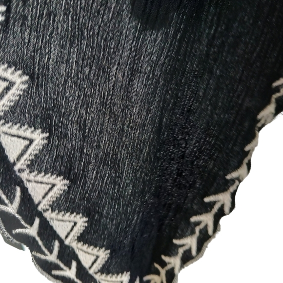 Hot & Delicious Kimono Top Open Front Cardigan Embroidered Sleeves Pockets - Picture 9 of 14